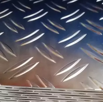 Aluminium Strukturblech perfekt als Ladeflächenbelag